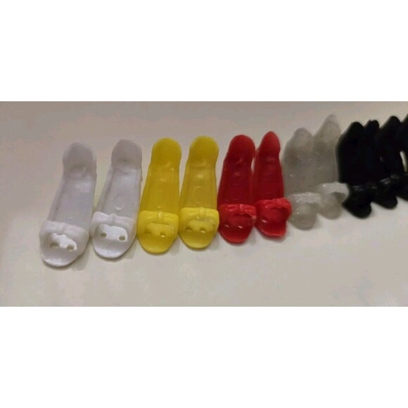 Vintage Barbie Doll Shoes 6 Pairs White Yellow Red Black Heels Fashion Accessory - Picture 3 of 7